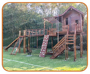 Casa de árvore, casa infantil, playground