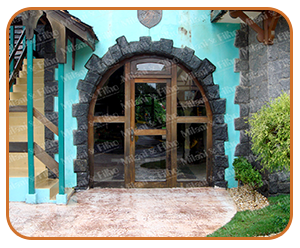 Porta, porta de madeira, janela, janela de madeira, porta pivotante, janela veneziana