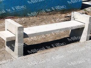 Banco de concreto, sem encosto