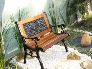 Banco de madeira, banco de praça, banco de jardim