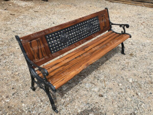 Banco de madeira, banco de praça, banco de jardim