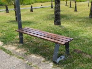 Banco Sem Encosto 10