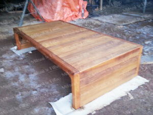 Banco Sem Encosto 22