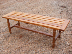 Banco Sem Encosto 27