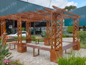 Pergolado de madeira